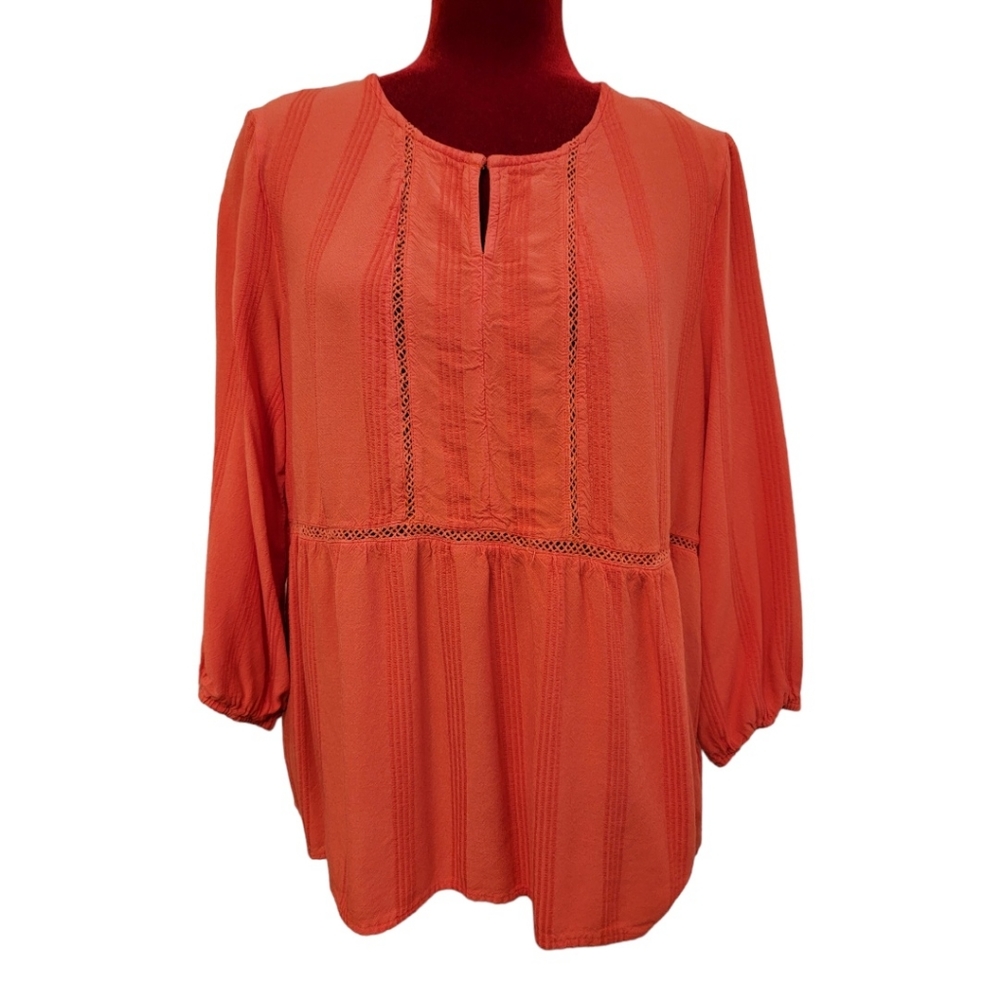 Fever coral flowy top size large